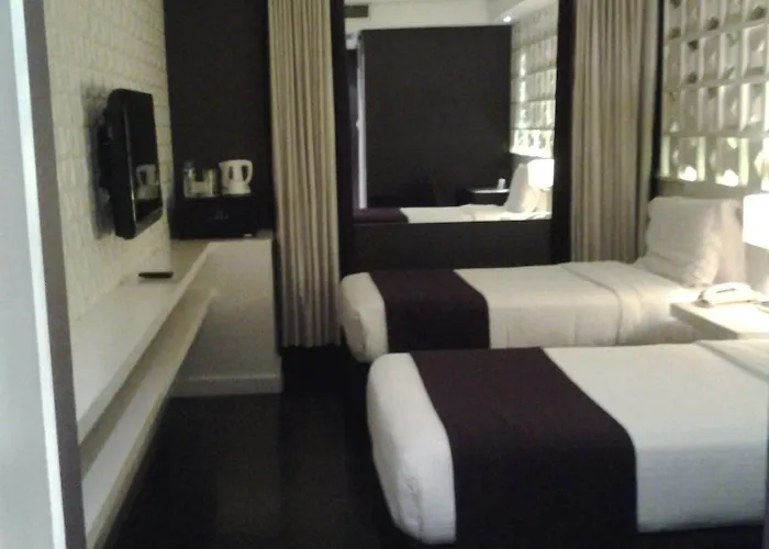 The Bayleaf Intramuros Hotel 4*