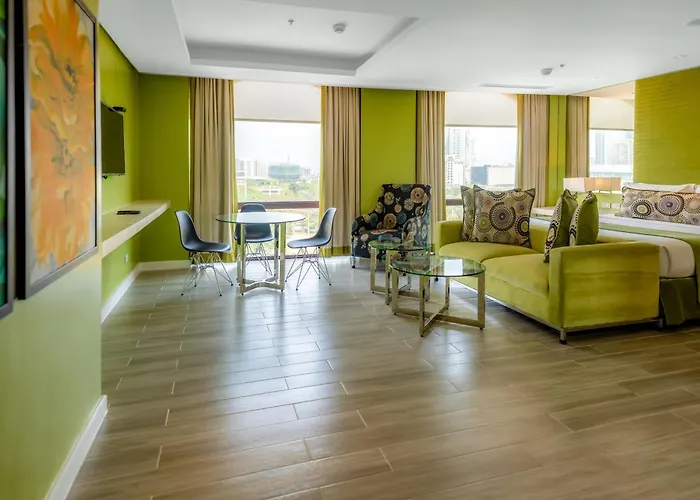 Hotel The Bayleaf Intramuros 4*